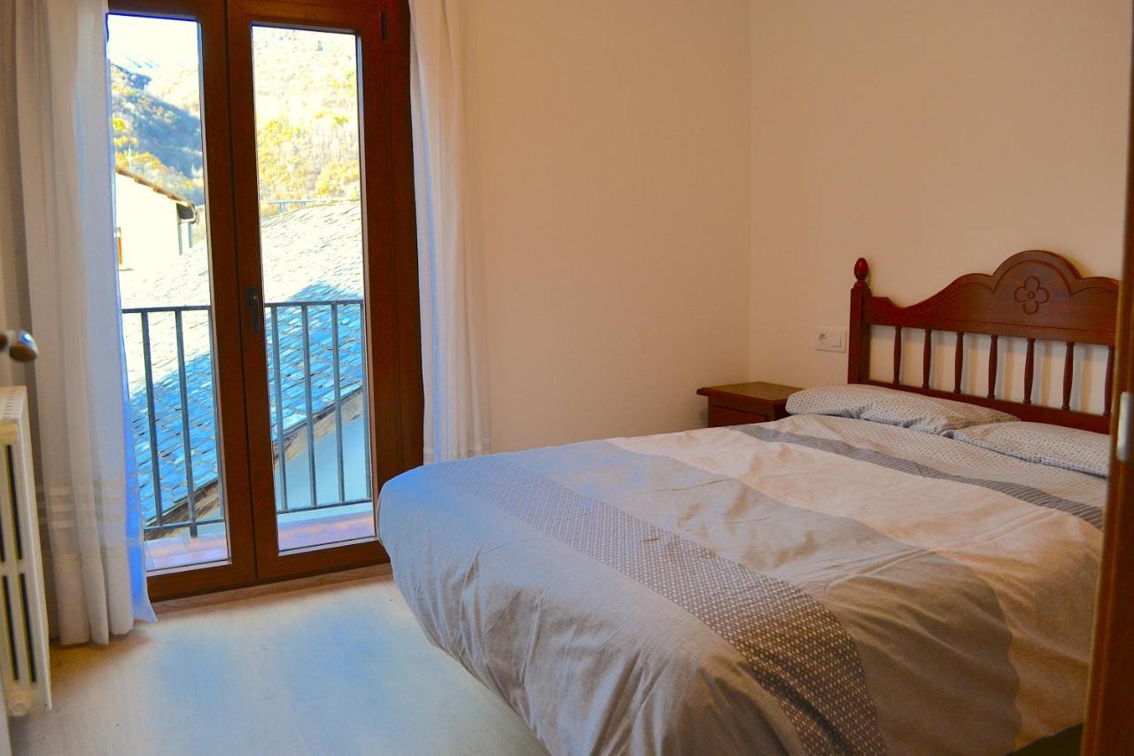 אסטרי ד'אנאו Apartament Comfortable Amb Vistes I Centric By Rural D'Aneu מראה חיצוני תמונה